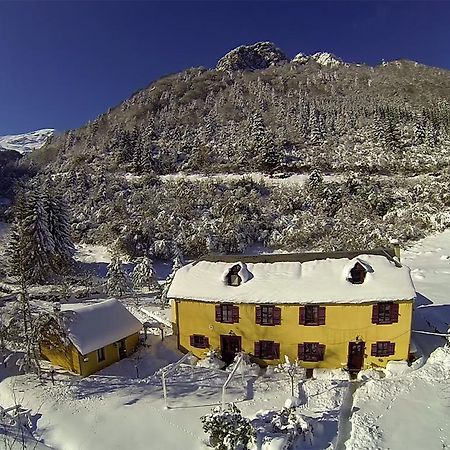 Gite Auberge Les Cascades La Mongie Eksteriør billede