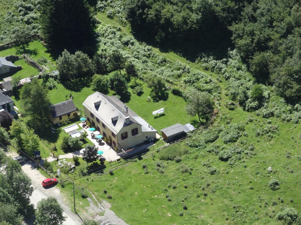 Gite Auberge Les Cascades La Mongie Eksteriør billede